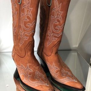 Lane Cowboy Boots